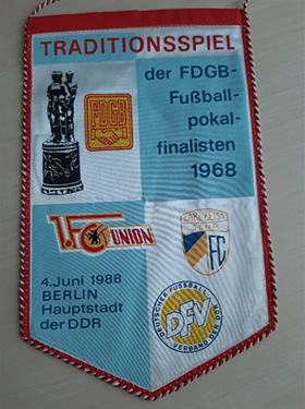 FDGB-Wimpel-fussballmuseum-springe