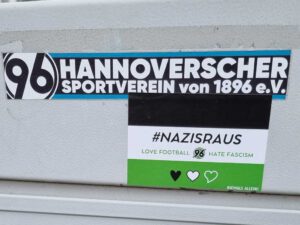 Nazis-raus
